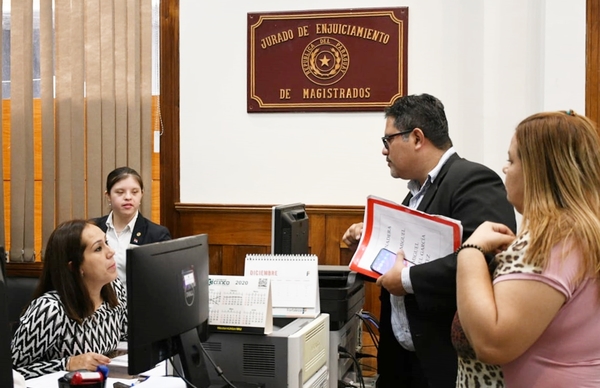 Fiscal de Villa Hayes es denunciado por MADES ante el JEM por mal desempeño de funciones