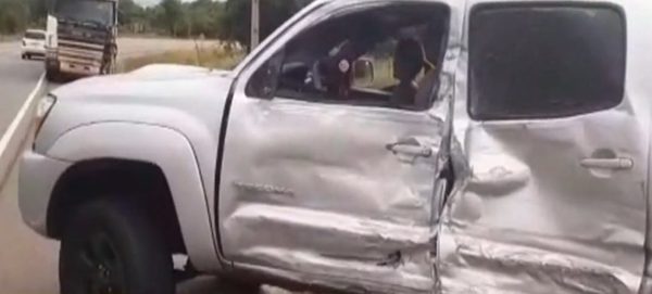 Violento choque termina en milagro | Noticias Paraguay