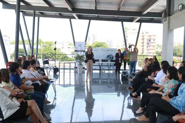 Más de 180.000 mujeres fueron capacitadas para el empleo formal | .::Agencia IP::.