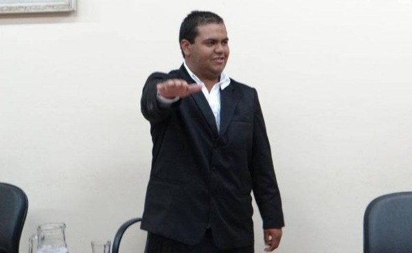 Piden a Mario Abdo que no se "extienda tanto" para la intervención de la comuna de PJC - ADN Paraguayo