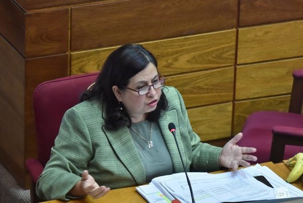 Otra muerte de una indígena provocada por la exclusión, dice senadora
