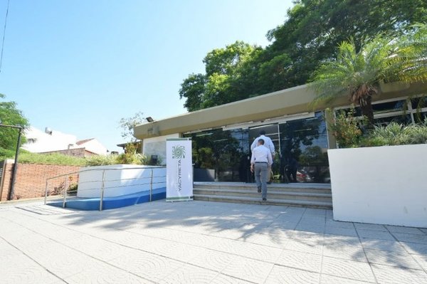 Investigan a exfuncionario de la EBY por presunta estafa » Ñanduti