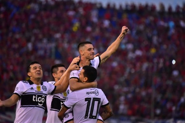 Olimpia castiga duro a Cerro - Informate Paraguay