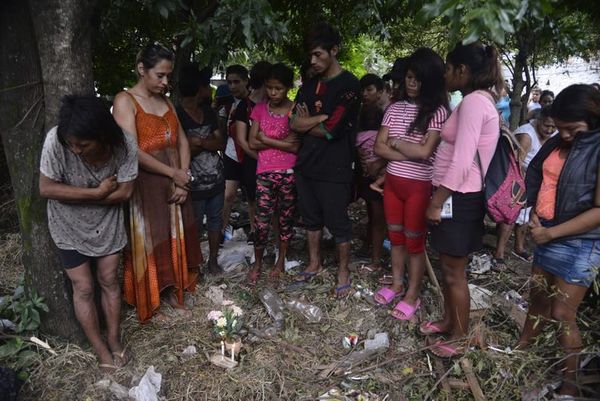 Manifestantes piden justicia para niña indígena asesinada - Nacionales - ABC Color