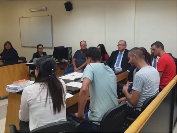 Caaguazú: Comienza juicio del caso Dresch en medio de incidentes jurídicos