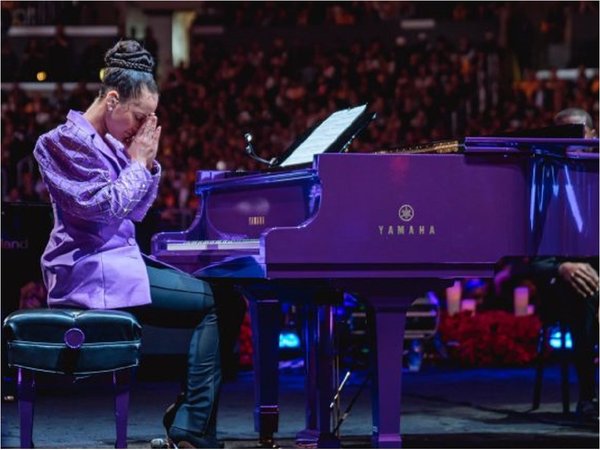 Beyoncé, Alicia Keys y Christina Aguilera rinden tributo a Kobe Bryant