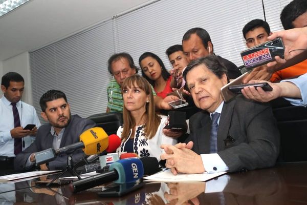 Intentarán sacar de las calles a los cuidacoches