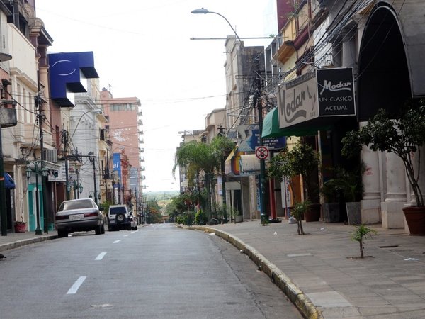 Meteorología anuncia calor, mucha humedad y vientos del sur