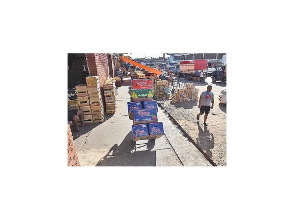 Más de 50  locales en Abasto están ocupados sin permiso