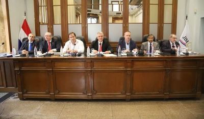 JEM destituyó, enjuició y absolvió - Judiciales y Policiales - ABC Color