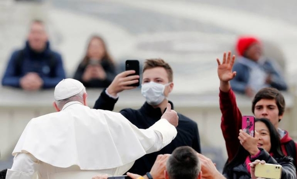 HOY / El Papa se solidariza con los afectados por el coronavirus