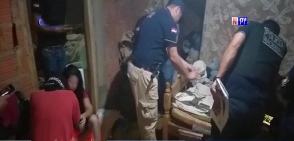 Detienen a menor de edad presunto sicario y traficante de droga | Noticias Paraguay