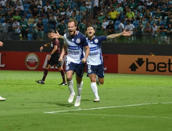 Sol de América avanza en la segunda fase de la Copa Sudamericana » Ñanduti