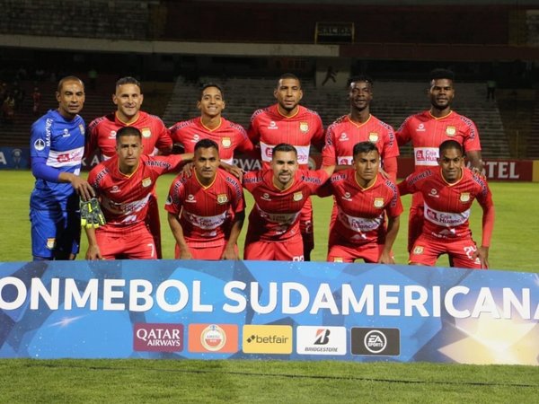 Sport Huancayo elimina a Argentinos Juniors y avanza a la segunda fase