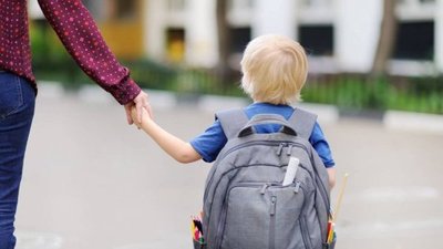 Profes rechazan a un niño con autismo