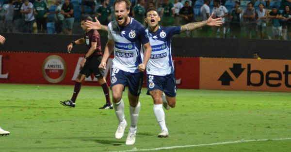 Sol de América hace historia y avanza a la segunda fase de la Sudamericana