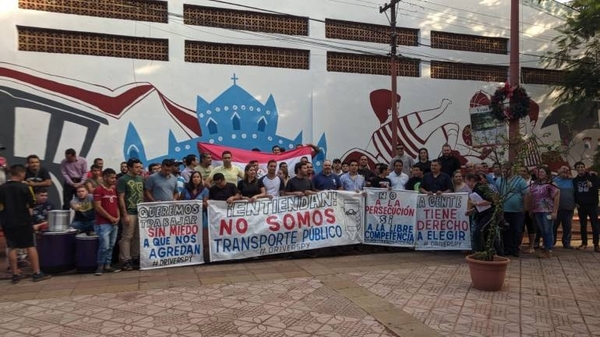 HOY / Muv y Uber vs. Taxis en San Lorenzo: "cacería" desata roncha y explosión está en puerta