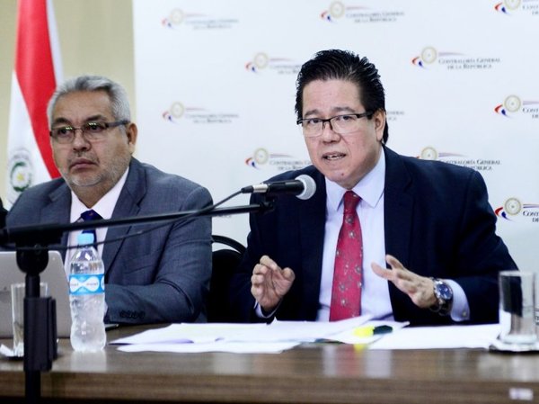 Senado debe definir si trata el juicio político al contralor - Informate Paraguay