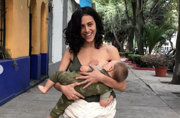HOY / Fiorella Migliore amamanta a su hijo en la calle y enternece en redes