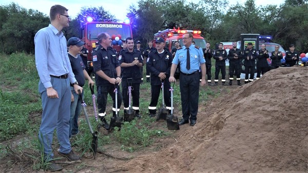 Tras 11 años: Bomberos Voluntarios de Neuland contarán con un cuartel nuevo