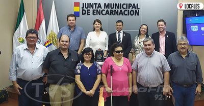 Junta Municipal firmó convenio de cooperación con la Asociación de Personas con Discapacidad