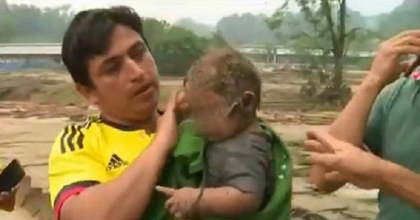 Milagroso rescate en Colombia: Salvaron a bebé atrapado en lodo por 8 horas | Noticias Paraguay