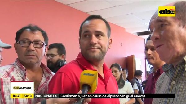San Lorenzo: Drivers y taxistas en conflicto por polémica ordenanza - ABC Noticias - ABC Color