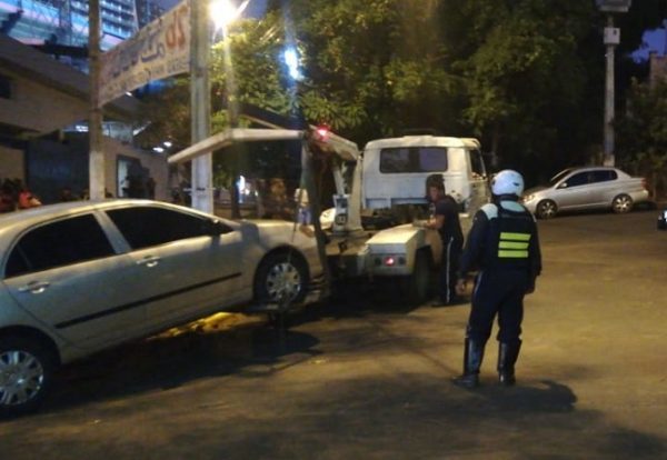 PMT vuelve a "cazar" vehículos mal estacionados