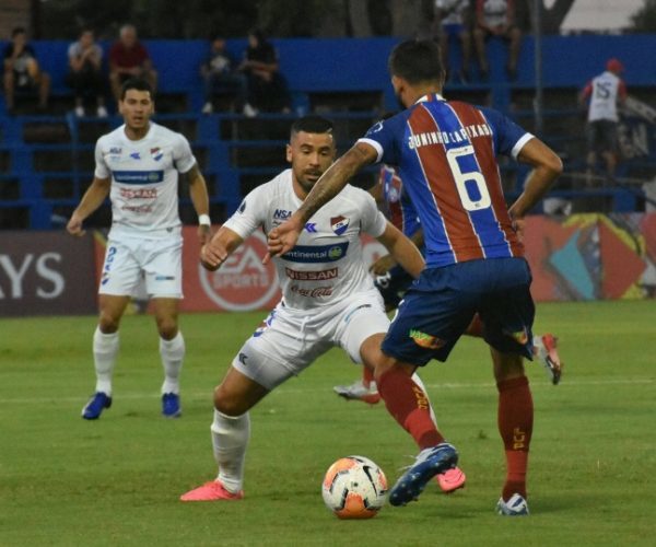 Nacional vuelve a caer y es eliminado de la Sudamericana