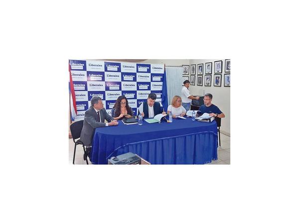 Sigue la guerra interna en el PLRA por el problema presupuestario