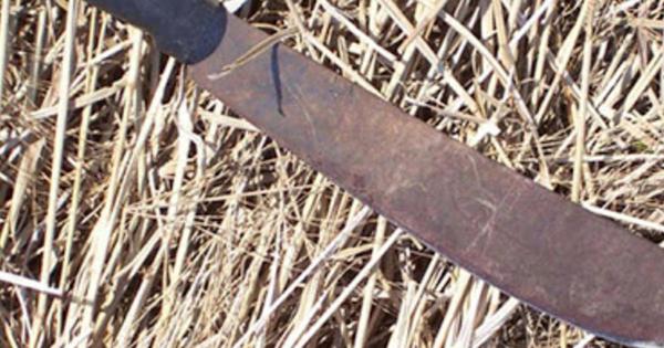 Hombre hirió con machete a adolescente en Limpio