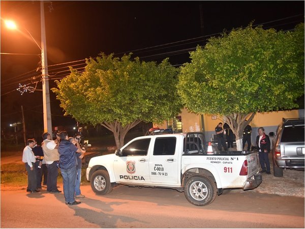 Delincuentes roban motocicleta a un hombre a punta de arma de fuego