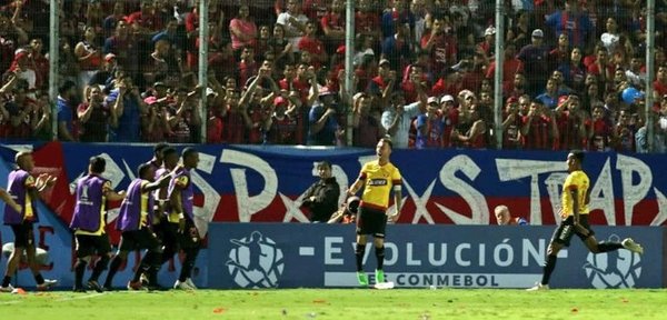 Un Cerro sin alma es goleado en su Olla | Noticias Paraguay