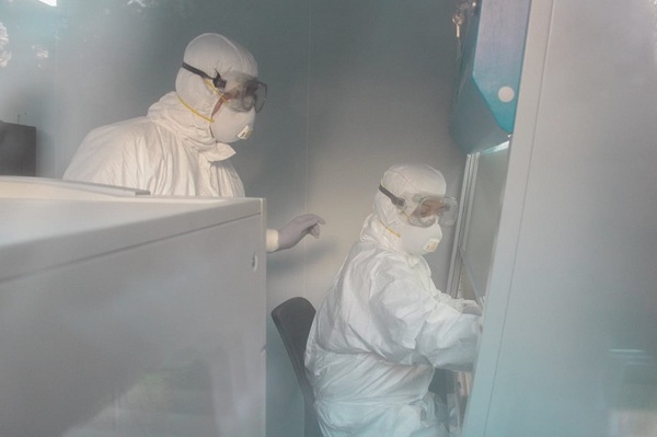 Ministerio de Salud activó laboratorio BSL 3, equipado para estudiar casos de coronavirus | Radio Regional 660 AM