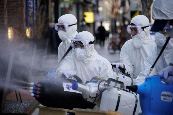 Los Gobiernos intensifican los preparativos para una pandemia de coronavirus - Campo 9 Noticias