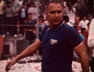 Cerro Porteño rinde sentido homenaje a Valdir Espinosa