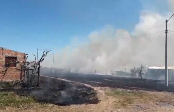 Incendio en la zona del bajo Chaco