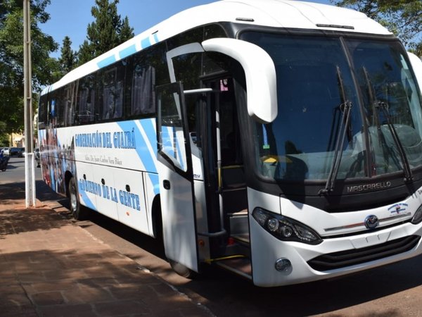 Aparece otro "bus de oro" comprado por la Gobernación del Guairá 