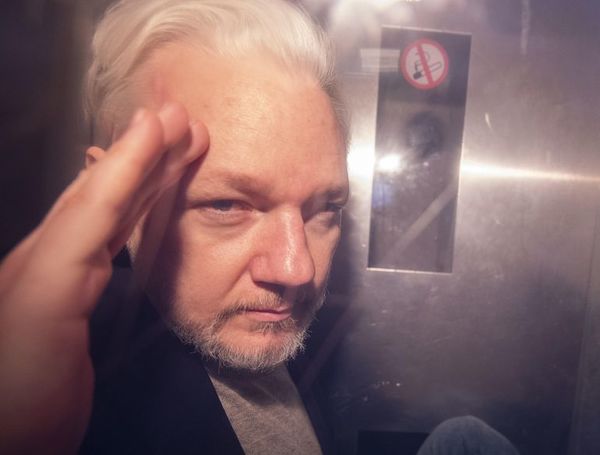 Juicio de Assange se pospone a mayo - Mundo - ABC Color