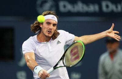 Djokovic y Tsitsipas pasan a semifinales en Dubái - Tenis - ABC Color