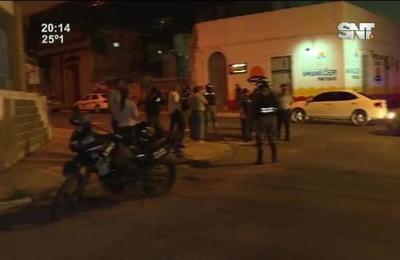 Choque durante una persecución en el microcentro de Asunción - SNT
