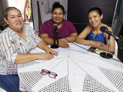 Domésticas de Paraguay cumplen un año haciendo radio