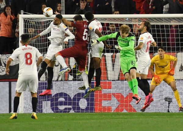 El Sevilla, a octavos sin brillantez - Fútbol - ABC Color
