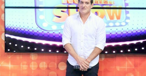 Iba a ligar con cinto si llegaba a su casa con arito