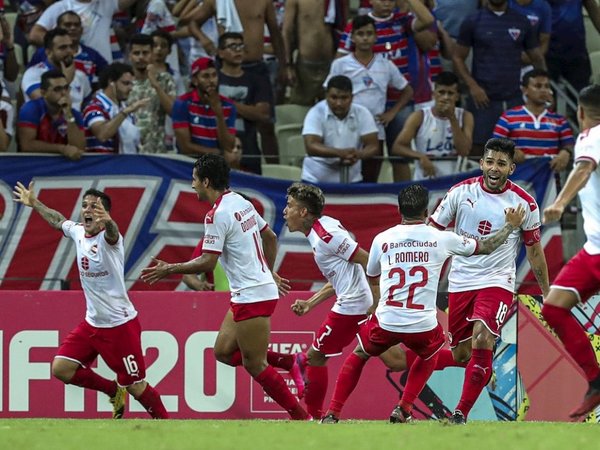 Independiente se clasifica in extremis ante Fortaleza