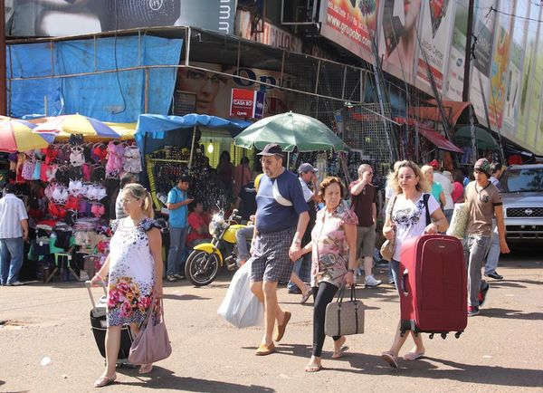 Concejal esteño pide que Ejecutivo apruebe duty free en zona fronteriza