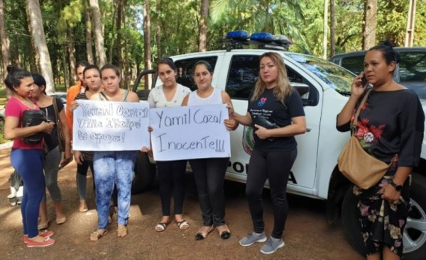 "Yamil estaba en la hamburguesería trabajando", afirman