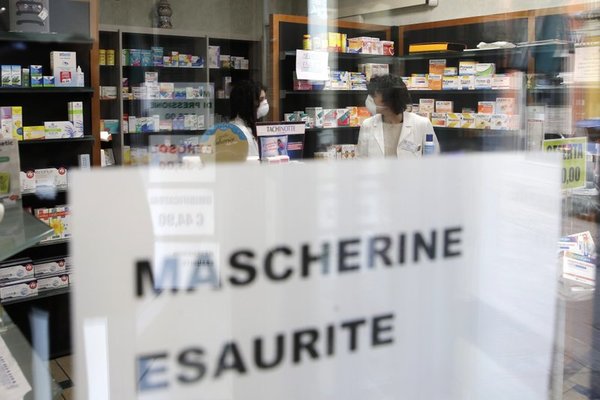 Coronavirus provoca fuerte demanda de mascarillas a nivel mundial