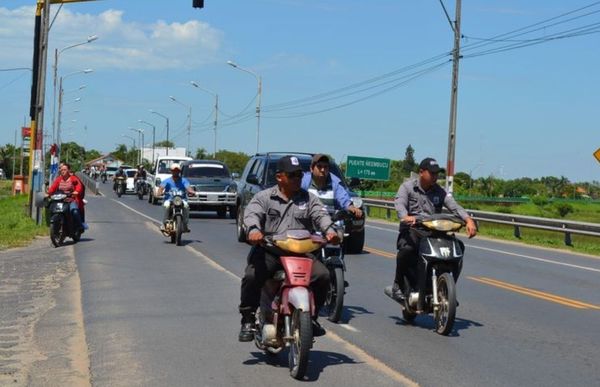 Hasta la PMT viola las leyes de tránsito en Pilar - Digital Misiones