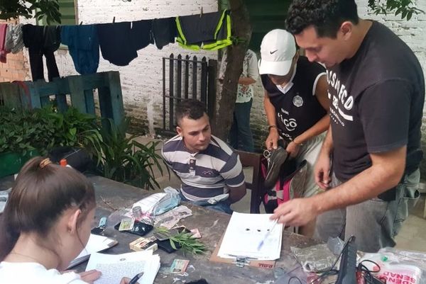 Caen microtraficantes en el barrio Tacumbú - Judiciales y Policiales - ABC Color